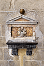 Aguamanil de mármol - Cosme de Velázquez - Año 1817 (Sacristía Mayor - Santa Iglesia Catedral)
