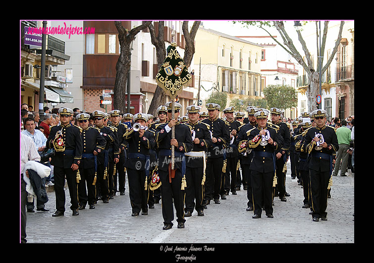 Banda de Cornetas y Tambores Fundación Zoilo Ruiz Mateos de Rota (Cádiz), tras el Paso de Misterio de Nuestro Padre Jesús del Consuelo en el Desprecio de Herodes