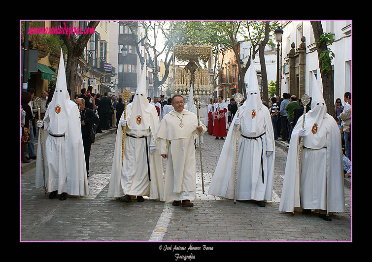 Presidencia del Paso de Palio de la Hermandad del Transporte