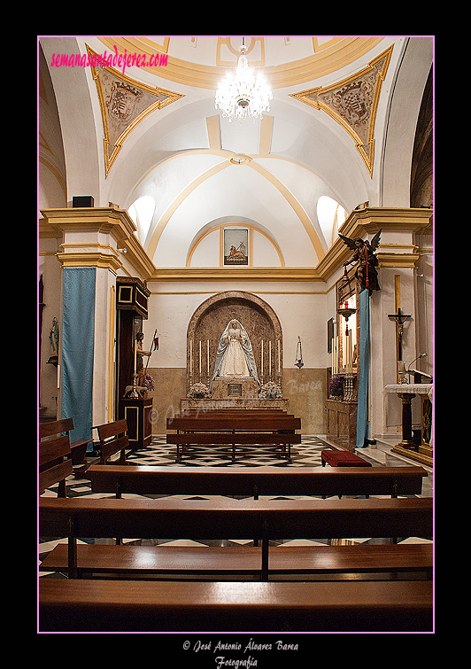 Nave lateral de la Capilla de los Desamparados