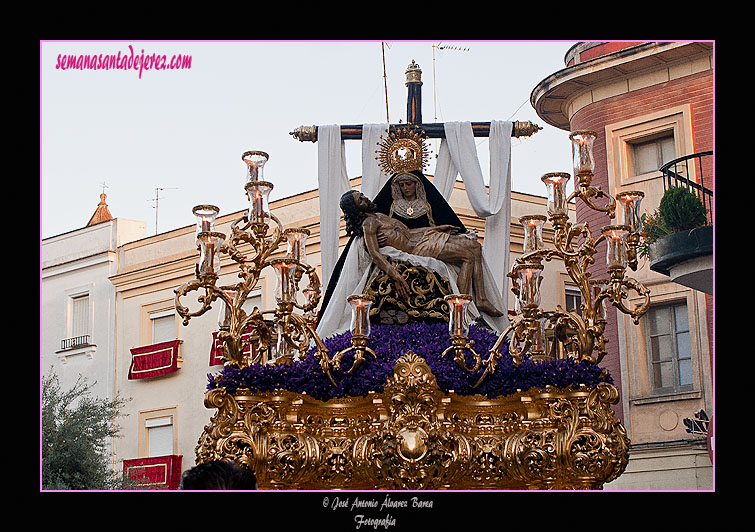 Paso de Misterio de Nuestra Señora de las Angustias