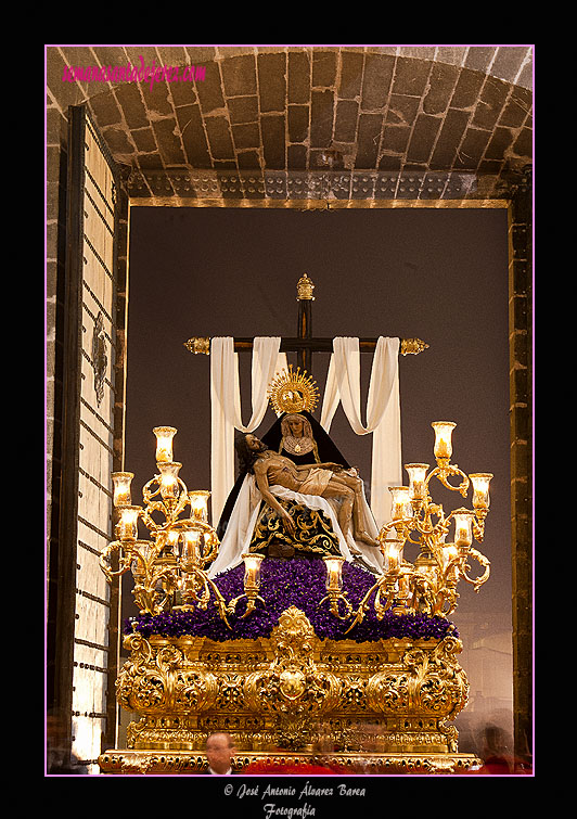 Paso de Misterio de Nuestra Señora de las Angustias