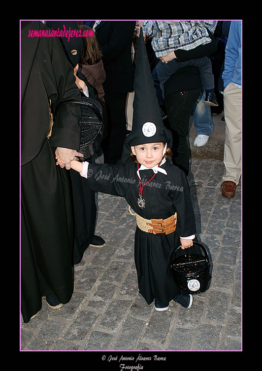 Pequeño nazareno de la Hermandad de las Angustias