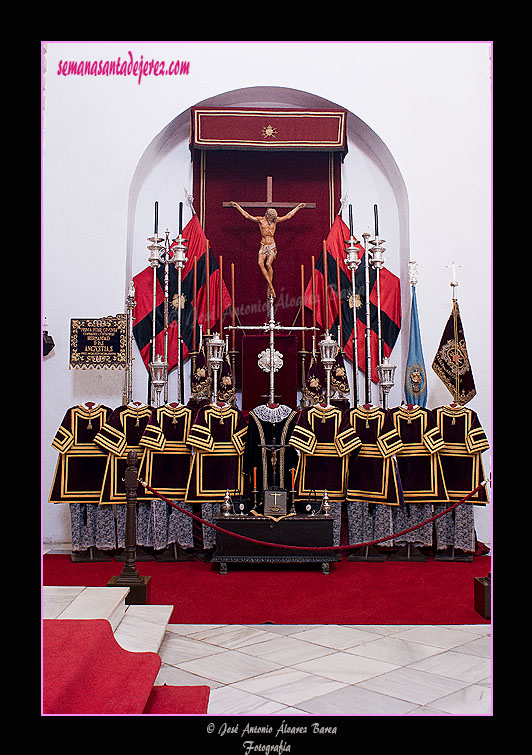 Altar de Insignias de la Hermandad de Nuestra Señora de las Angustias