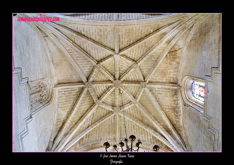 Bóveda de la nave central de la Iglesia Parroquial de San Marcos