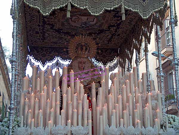 Paso de María Santísima de la Candelaria