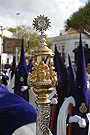 Pértiga del nazareno que porta el Libro de Reglas de la Hermandad de la Candelaria