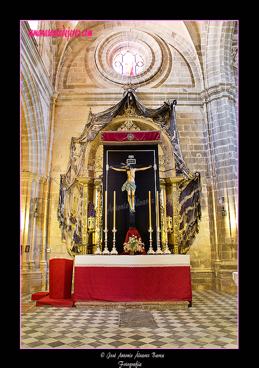 Retablo del Cristo de la Viga (Nave del Evangelio - Santa Iglesia Catedral)