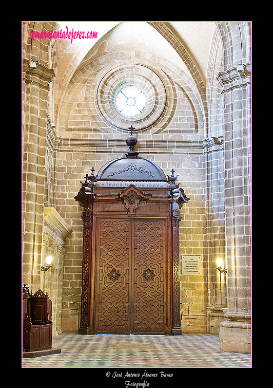 Puerta de los Pastores (Nave de la Epístola - Santa Iglesia Catedral)