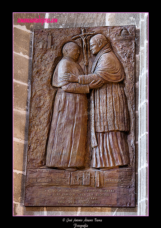 Altorrelieve conmemorativo de la creación de la Diócesis de Asidonia-Jerez (Santa Iglesia Catedral)