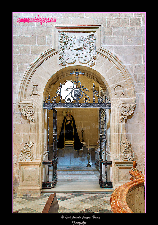 Entrada al Panteón (Capilla del Sagrario - Santa Iglesia Catedral)