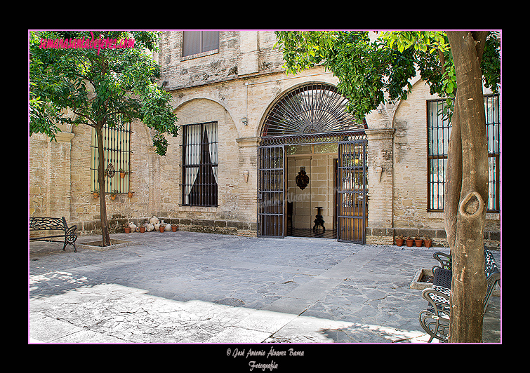 Entrada a las Salas Nobles (Museo de la Santa Iglesia Catedral)