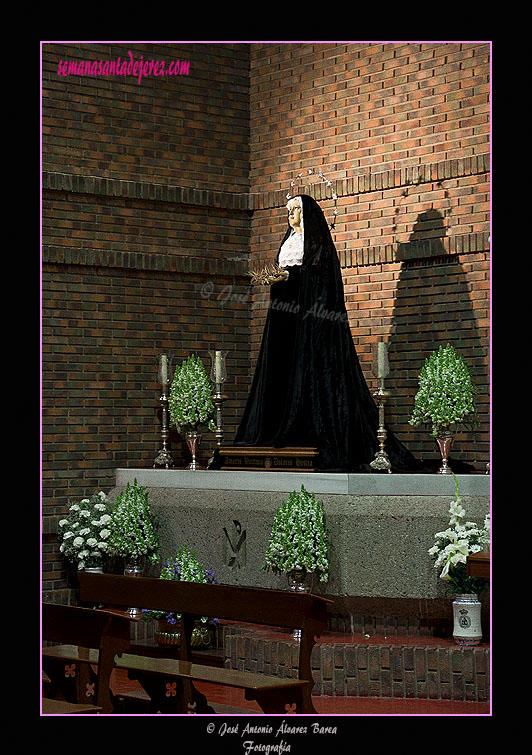 Nuestra Señora de Amor y Sacrificio