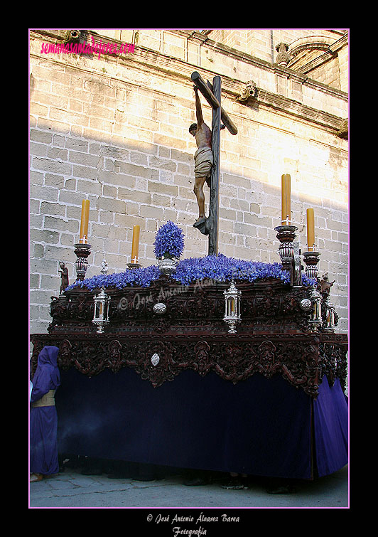 Paso del Santisimo Cristo de la Defensión