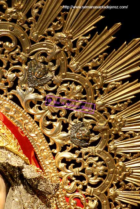 Detalle de la diadema de María Santísima de la O