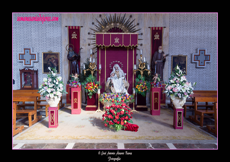 Besamanos de la Divina Pastora de las Almas (Convento de Capuchinos) (4,5 y 6 de enero de 2013)