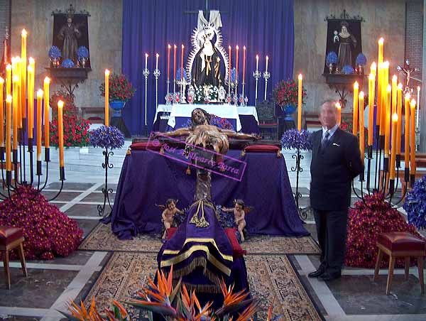 Besapiés del Santísimo Cristo de la Defensión (28 de marzo de 2004)