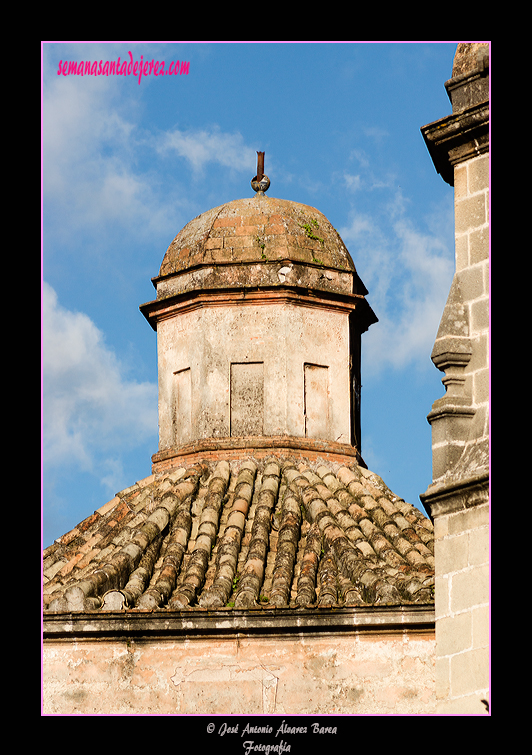 Cúpula barroca con linterna cegada de la Capilla del Sagrario de la Iglesia Parroquial de San Mateo