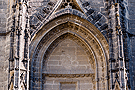 Detalle del arco y arquivoltas de la portada principal de la Iglesia Parroquial de San Mateo