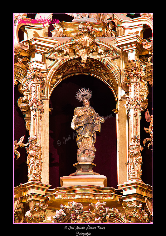 Inmaculada en el ático del retablo del Sagrario (Iglesia de San Miguel)