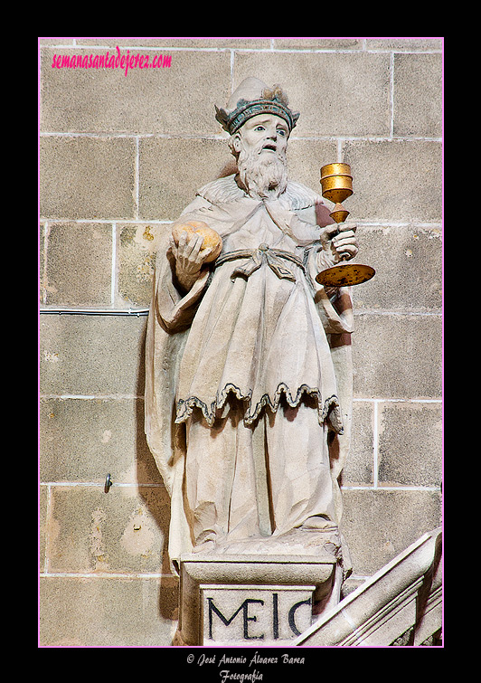 El sacerdote Melquisedec (Portada interior de la Capilla del Sagrario - Iglesia de San Miguel)