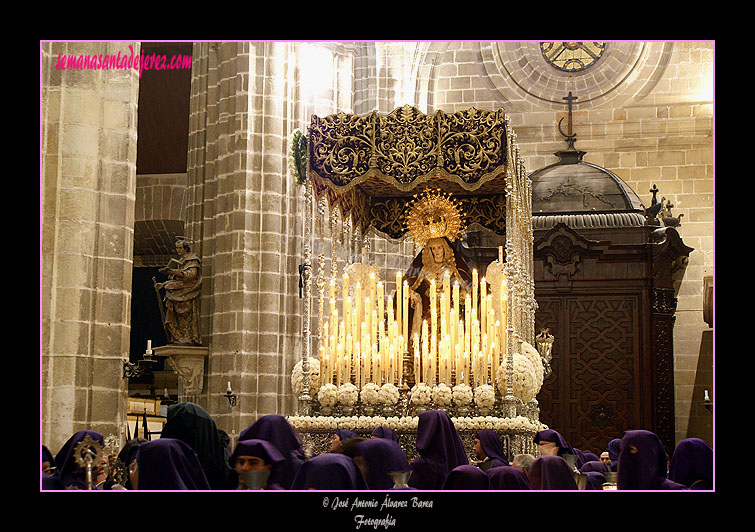 Paso de Palio de Nuestra Madre y Señora del Traspaso