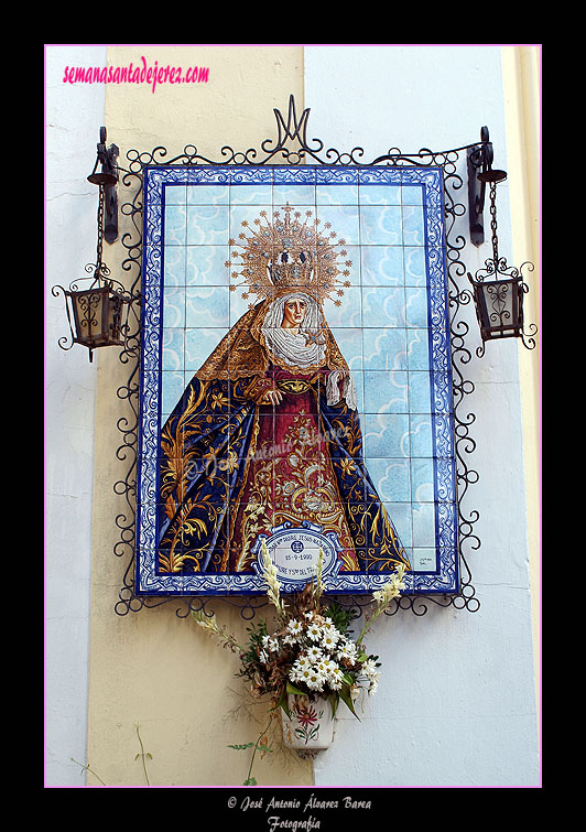 Retablo cerámico de Nuestra Madre y Señora del Traspaso (Capilla de San Juan de Letrán)