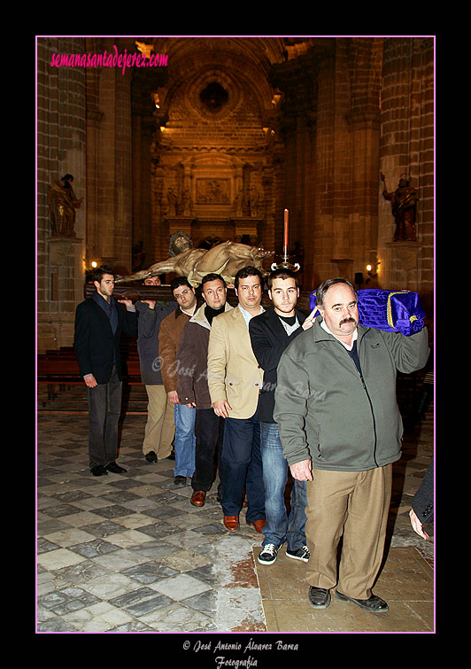 19 de enero de 2011 - Traslado de las Imágenes de la Hermandad del Perdón a la Iglesia de San Dionisio