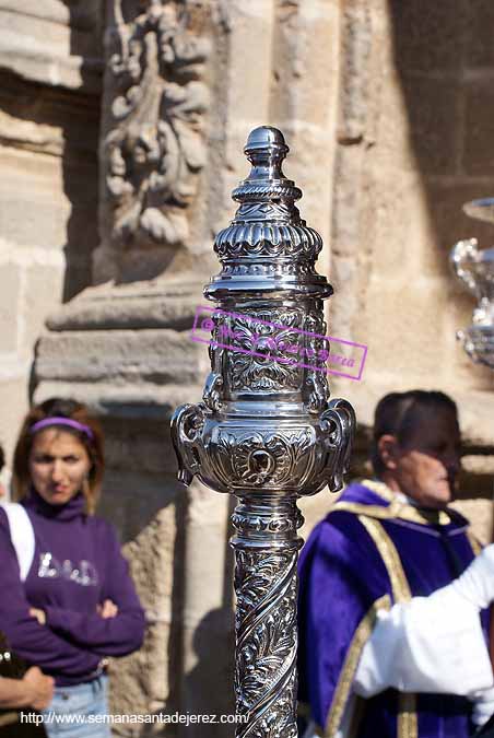 Pértiga del Pertiguero del Cuerpo de Acólitos del Paso del Cristo de la Hermandad del Perdón