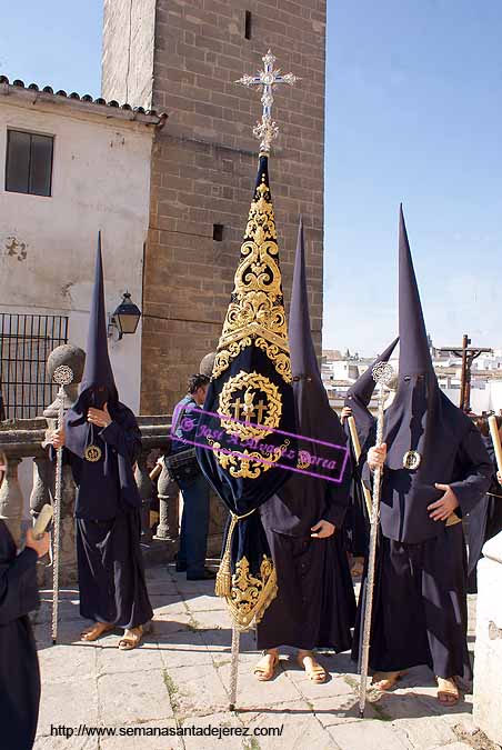 Presidencia del Estandarte de la Hermandad del Cristo del Perdón