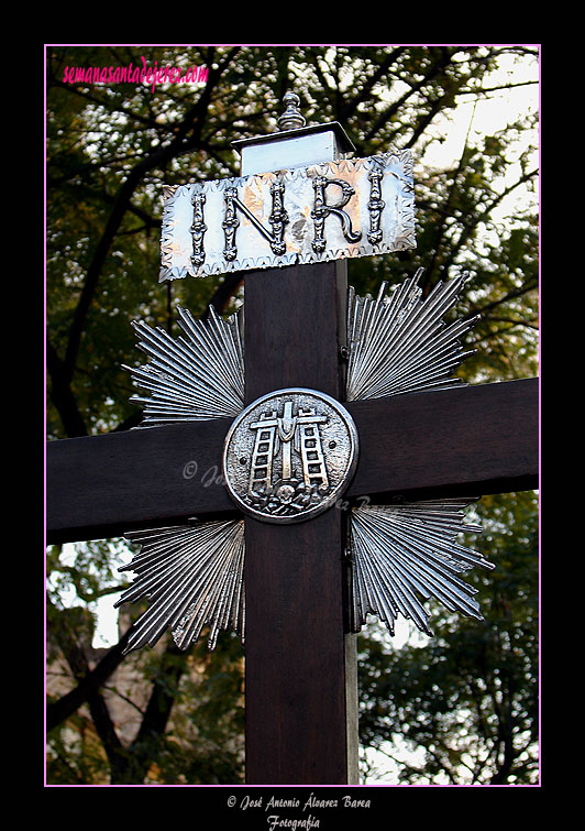 Cruz de Guía de la Hermandad del Santo Entierro