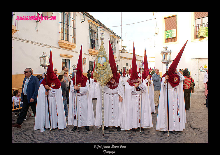 Presidencia del Banderín de la Aparición de la Virgen en Fátima de la Hermandad de la Paz