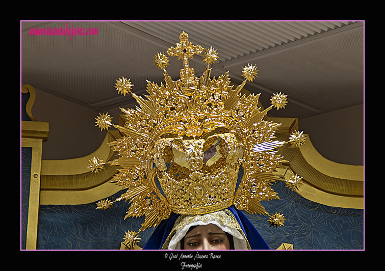 Corona de Angustia de María, Madre de la Iglesia