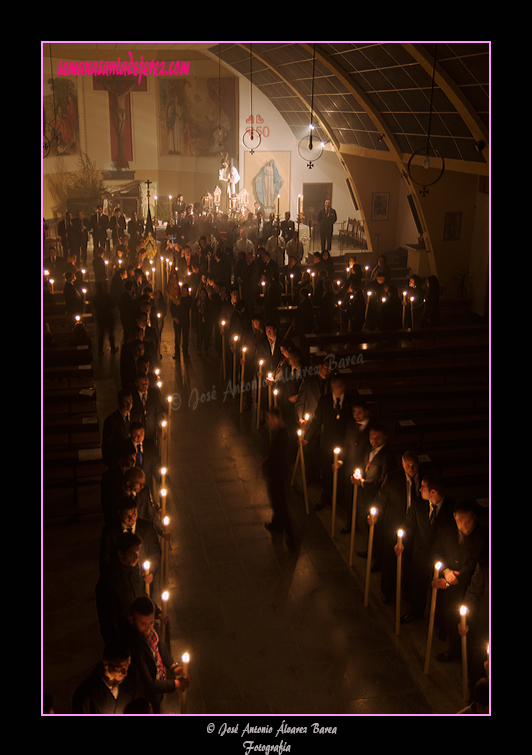 Traslado de Nuestro Padre Jesús de la Salud a la Santa Iglesia Catedral con motivo de la erección canónica como Hermandad de Penitencia (11 de enero de 2013)