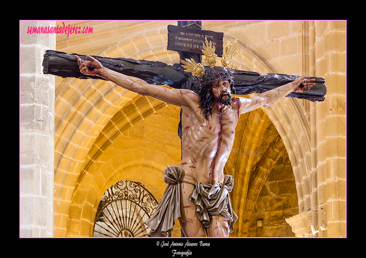 El Santísimo Cristo de la Sed en la Santa Iglesia Catedral con motivo de la erección canónica como Hermandad de Penitencia (12 de enero de 2013)