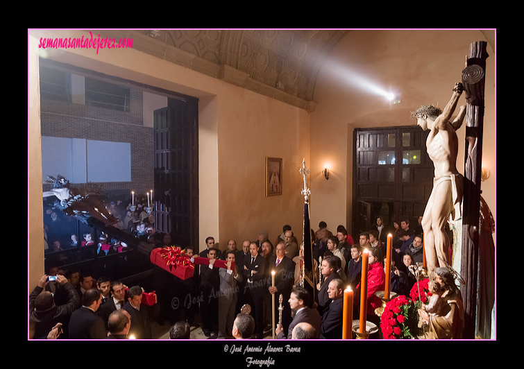 Traslado del Santísimo Cristo de la Sed a la Santa Iglesia Catedral con motivo de la erección canónica como Hermandad de Penitencia (11 de enero de 2013)