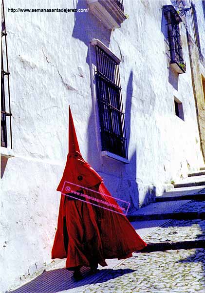 Nazareno de las Angustias con la antigua túnica. Año 1965 (Foto: F.García Sauci)