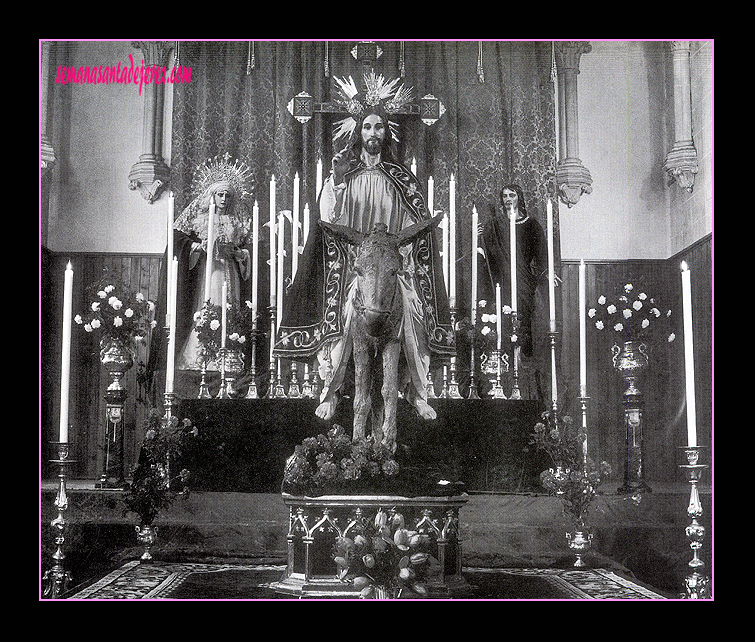 Besapiés a Cristo Rey en la Entrada Triunfal de Jerusalen. Década de los 70. Siglo XX (Foto: Diego Romero)