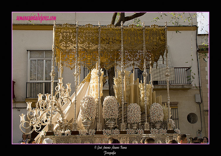 Paso de palio de Madre de Dios de la Misericordia