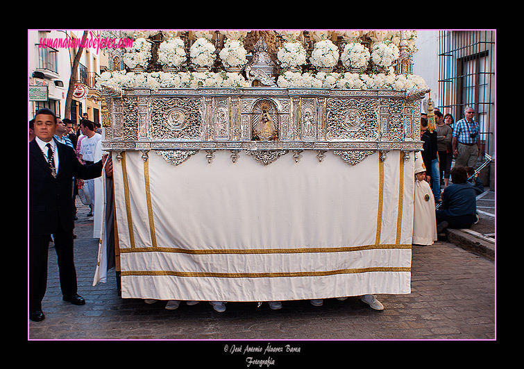 Frontal del Paso de Palio de Madre de Dios de la Misericordia