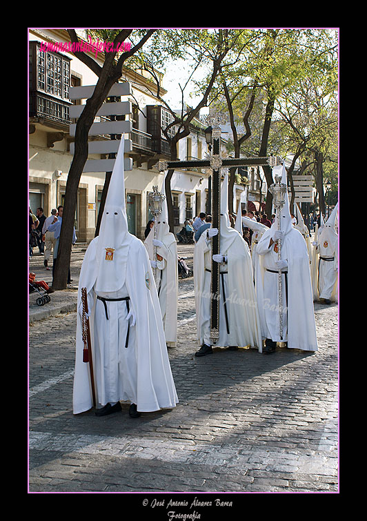 Cruz de Guía de la Hermandad del Transporte