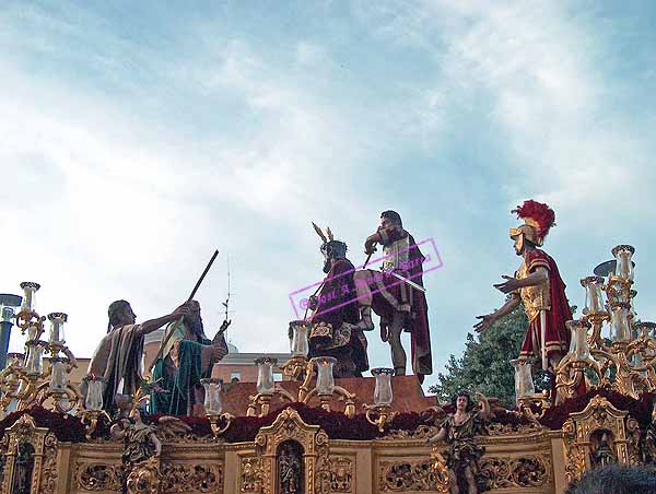 Paso de Misterio de la Coronación de Espinas