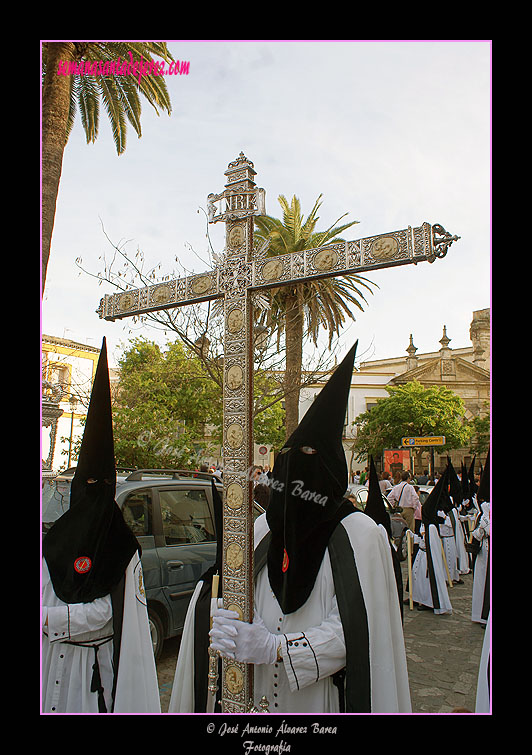 Cruz de Guía de la Hermandad de la Coronación de Espinas