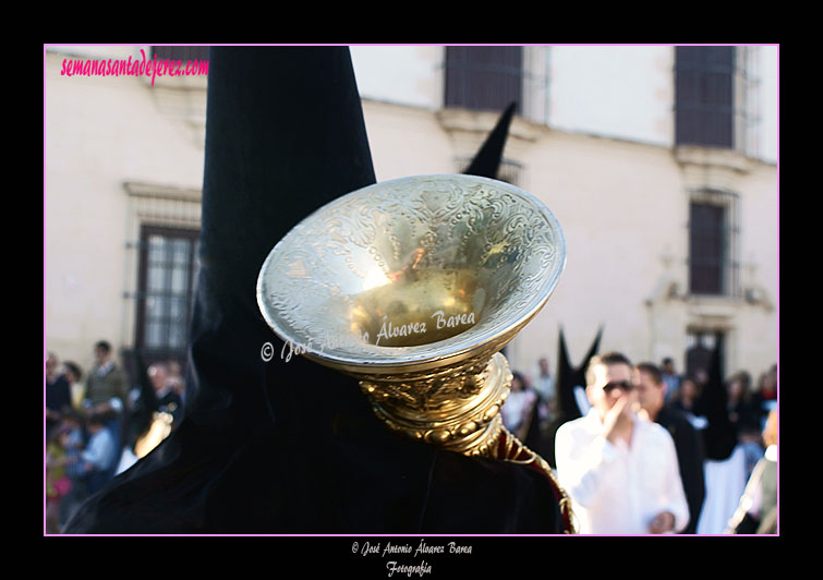 Bocina de la Hermandad de la Coronación de Espinas