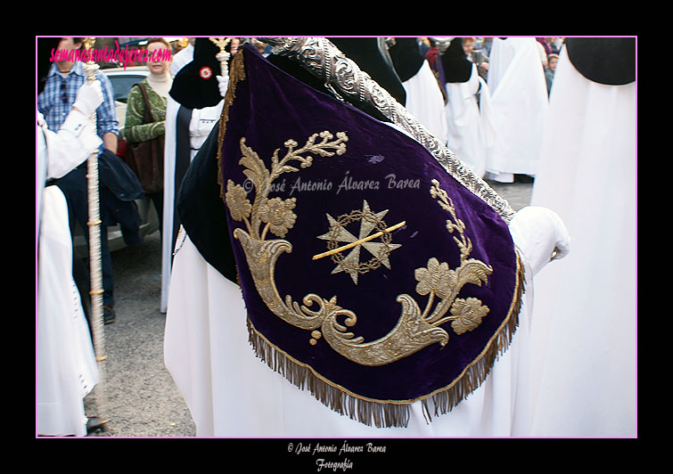 Paño de bocina de la Hermandad de la Coronación de Espinas