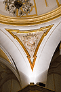 Escudo pintado en la bóveda central (Capilla de los Desamparados)