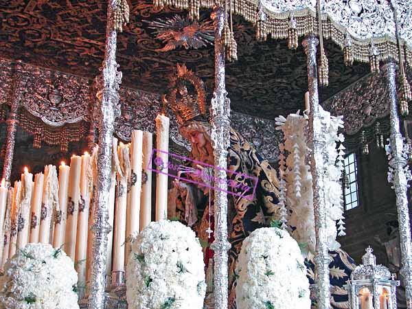 Paso de Palio de Santa Maria de la Paz