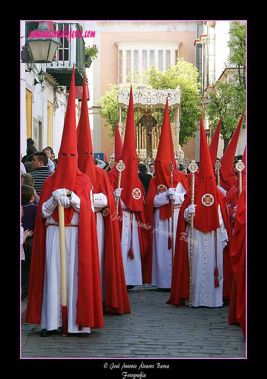 Presidencia del Paso de Palio de la Hermandad de la Sagrada Cena