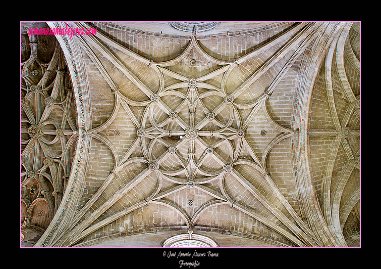 Bóveda de la nave central de la Iglesia Parroquial de San Marcos