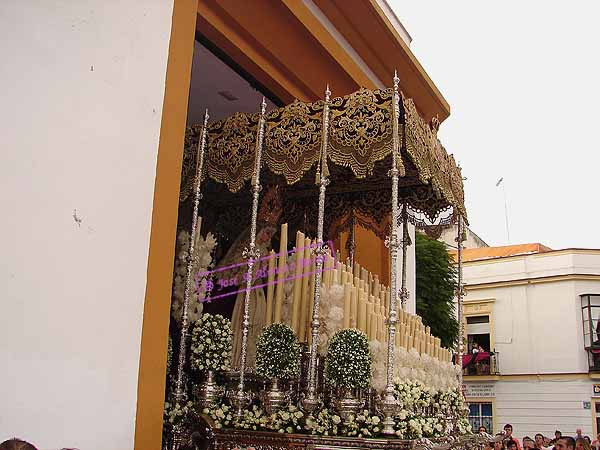 Paso de María Santísima de la Candelaria